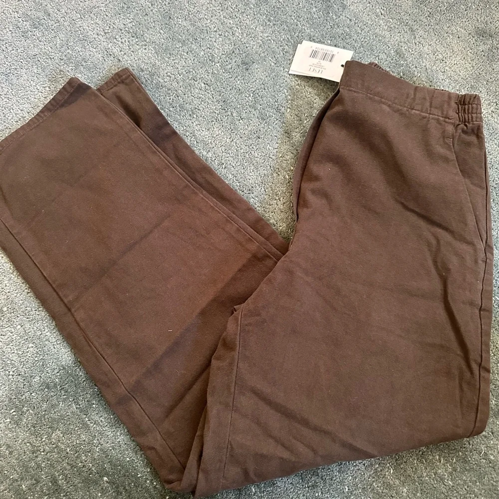 Leset Chloe Barrel Pant in Dark Olive - Picture 6 of 6